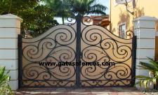 Privacy Entry Gate rear cover available in an array of color and material including Plexiglas,Metal 