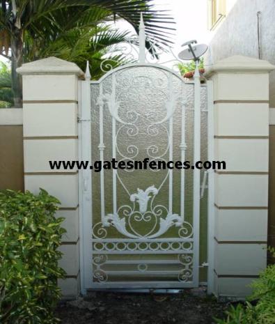Modern Traditional Garden Gate Design with or without privacy panel rear cover in Aluminum or Steel