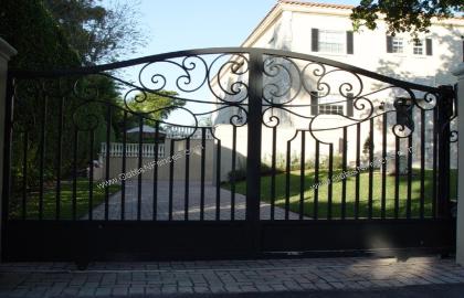 Driveway Automatic Security Gates | Aluminum or Wrought Iron Automatic Door Gates