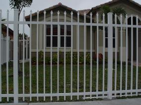 Aluminum Picket Fence | White Picket Fence | Aluminum Fence