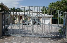 Front Entrance Driveway Gate,Front Gate,Entrance Gate,Custom Gate,Arch Gate 